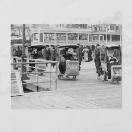 Rollstühle auf dem Boardwalk Postkarte