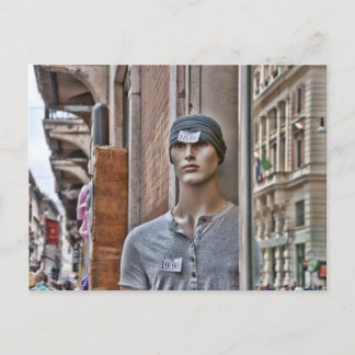 Roman Shopping Bizarre Italian Mannequin Postkarte