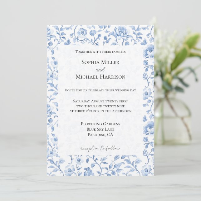 Romantic Blue White Floral Wedding Einladung (Stehend Vorderseite)