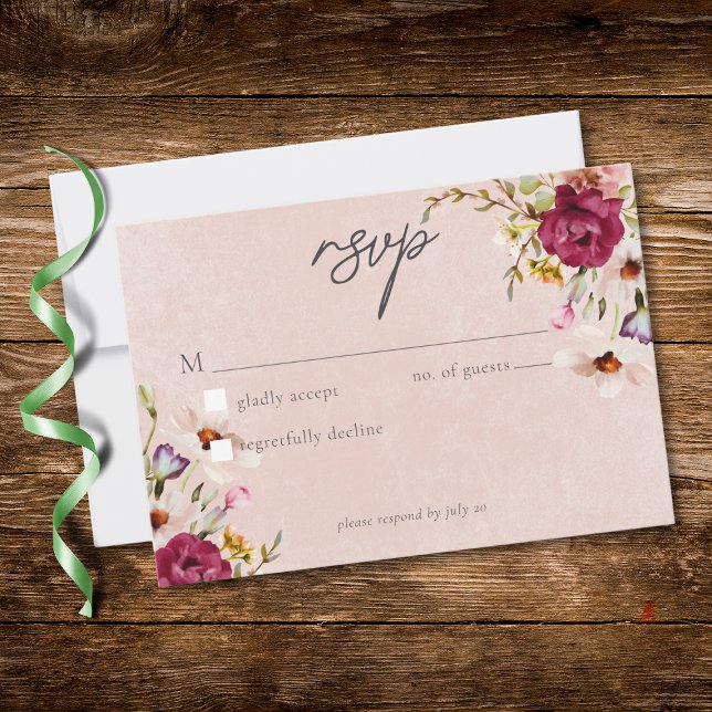 Romantic Burgundy Blush Floral Garden Wedding RSVP Karte (Romantic Burgundy Blush Floral Garden Wedding RSVP Card)