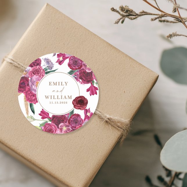 Romantic Burgundy  Floral Wedding couple names Runder Aufkleber (Von Creator hochgeladen)