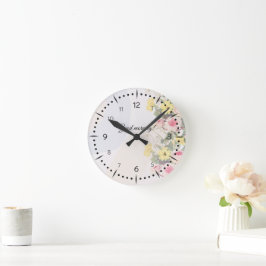 Romantic cottage flowers wallpaper runde wanduhr