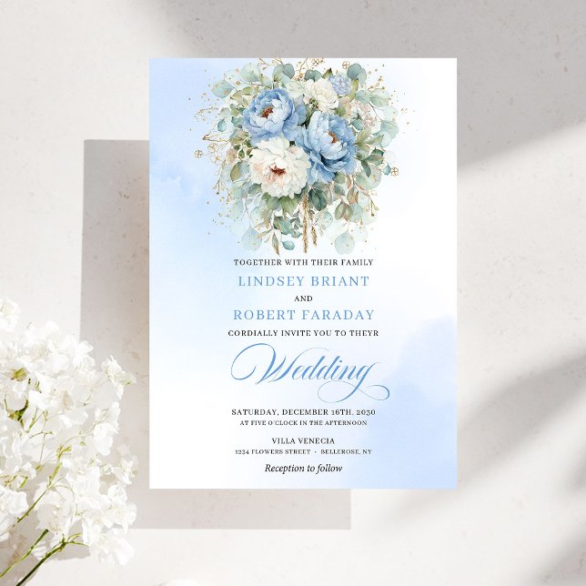 Romantic Dusty Blue Floral Eucalyptus Gold Wedding Einladung (Romantic Dusty Blue Floral Eucalyptus Gold Wedding Invitation)