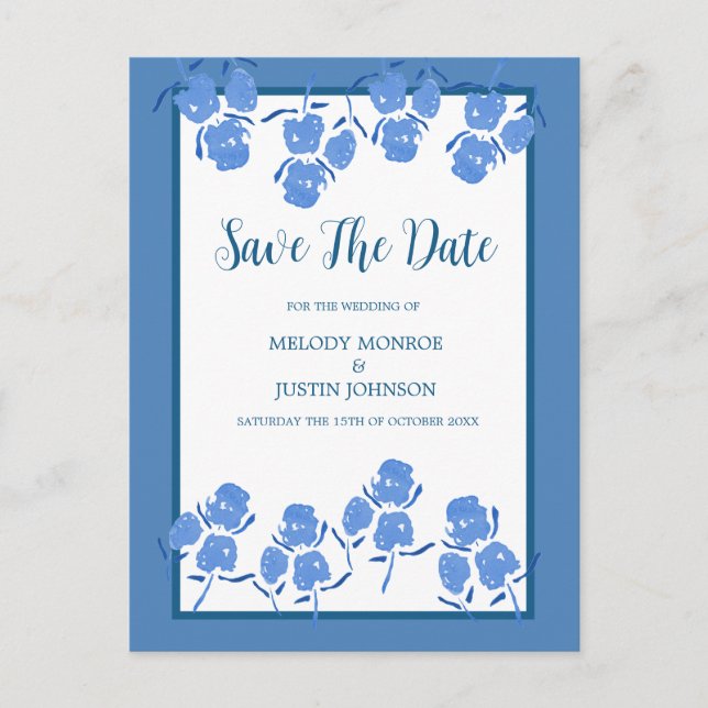 Romantic Dusty Blue Floral Save the Date Ankündigungspostkarte (Vorderseite)