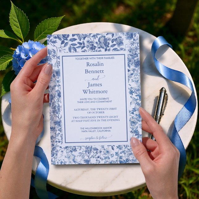 Romantic French Blue Toile Garden Frame Wedding Einladung (Romantic French Blue Toile Garden Frame Wedding Invitation)