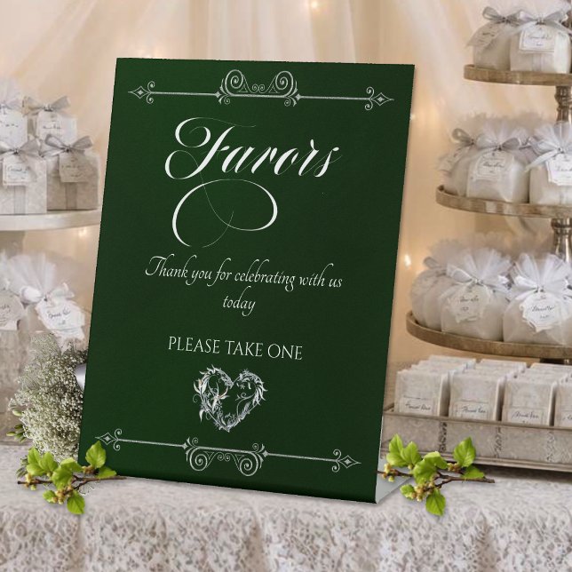 Romantic Heart Favors - Smaragd Sockelschild (Von Creator hochgeladen)