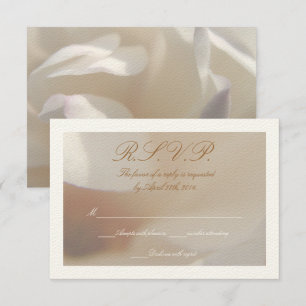 Romantic Ivory Magnolia 2 Wedding RSVP Karte