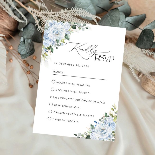 Romantic Light Blue Floral Wedding RSVP Card Karte (Von Creator hochgeladen)