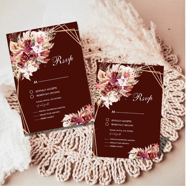 Romantic Pampas Wine Red Floral Wedding RSVP Karte (Von Creator hochgeladen)