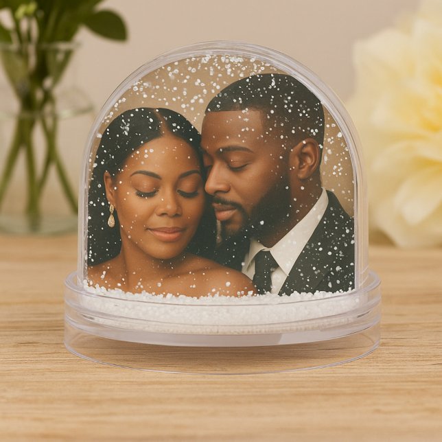 Romantic Photo Snow Globe Schneekugeln (Von Creator hochgeladen)