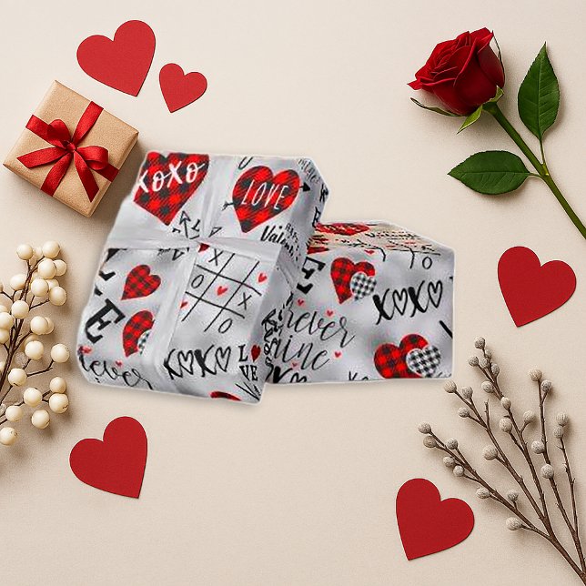 Romantic Red Plaid Valentine Design Geschenkpapier (Von Creator hochgeladen)