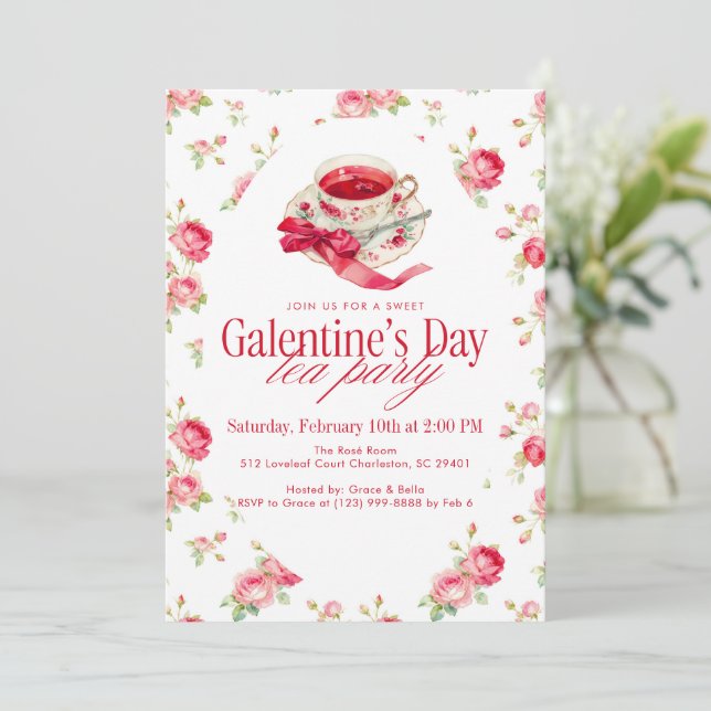 Romantic Rose Tea Cup Galentine’s Day Tea Party Einladung (Stehend Vorderseite)