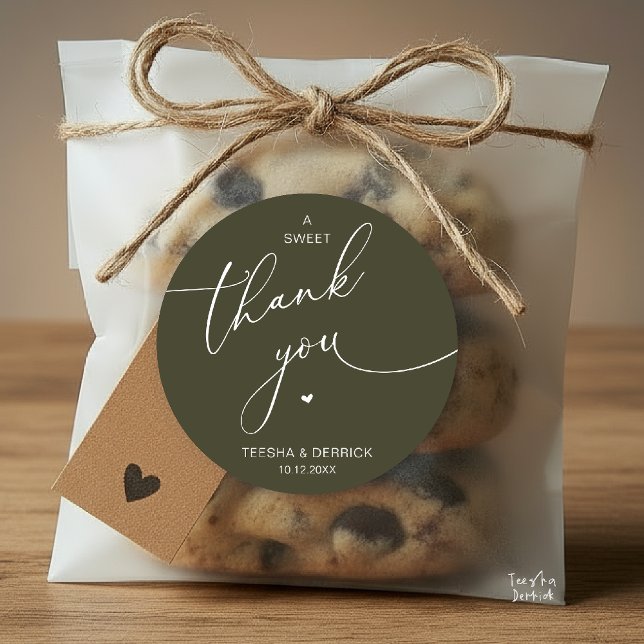 Romantic Wedding A Sweet Thank You Cookies Runder Aufkleber (Romantic Wedding A Sweet Thank You Cookies Classic Round Sticker in olive green)
