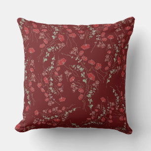 Romantisch gestaltetes Dekokissen
