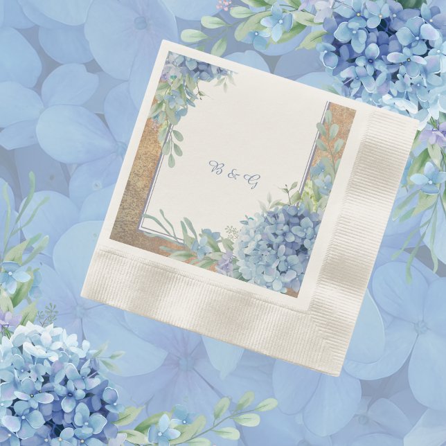 Romantische Blue Hydrangea Monogram Hochzeit Serviette (Von Creator hochgeladen)