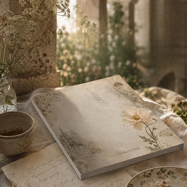 Romantische botanische Ephemera-Garten-Collage Notizblock (Von Creator hochgeladen)