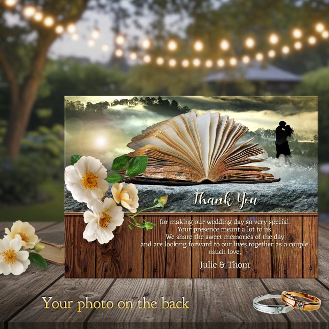 Romantische Buchliebhaber-Hochzeits-Dankeskarten Save The Date (Wedding Thank You card featuring a book in a dreamy landscape scene with roses on rustic wood)