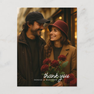 Romantische Chrysantheme auf hauchzartem Rosa Postkarte
