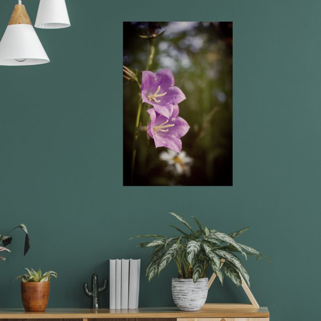 Romantische dunkle Blumen – Botanische Fantasy Boh Poster (Wohnzimmer 1)