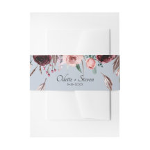 Romantische Dusty Blue und Burgund Blume Hochzeit