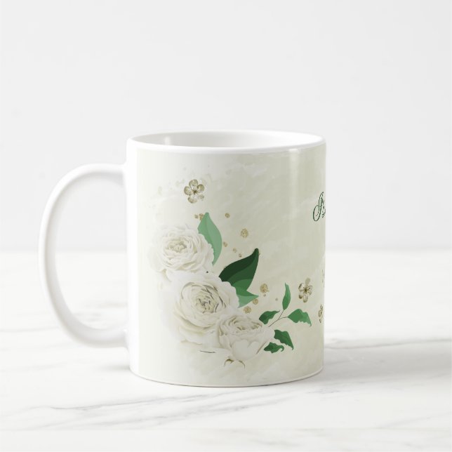 Romantische elfenbeinfarbene weiße Blumen Grün Kaffeetasse (Links)