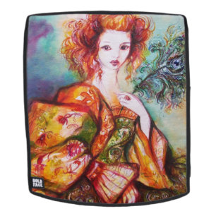 ROMANTISCHE FRAU MIT SPARKLING-PEACOCK-FEATHER RUCKSACK