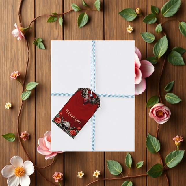 Romantische gotische Ikone: Herz, Rose, Schädel. Geschenkanhänger (Von Creator hochgeladen)