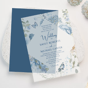 Romantische Hochzeit mit blauer Wasserfarbe