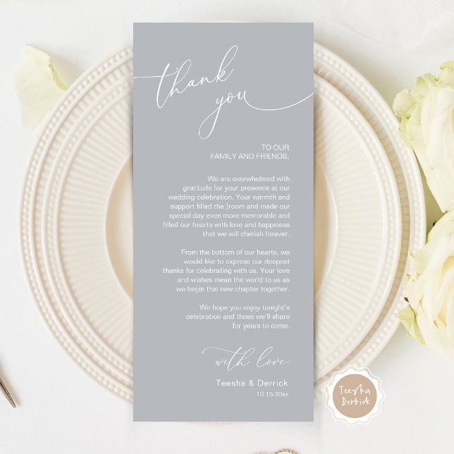 Romantische Hochzeitsumgebung Dankeschön Karte (Wedding Dinner Place Setting Thank You Card, Modern Romantic Script, in Contemporary Chill Grey)