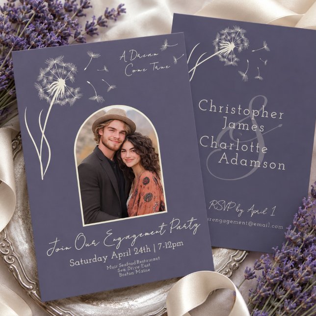 Romantische Lavendel-Löwenzahn-Foto-Verlobung  (Von Creator hochgeladen)