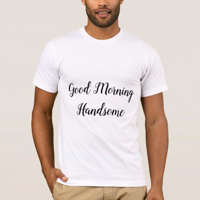 Romantische Liebe des Frühstücks Zitat Typografie T-Shirt (Vorderseite)