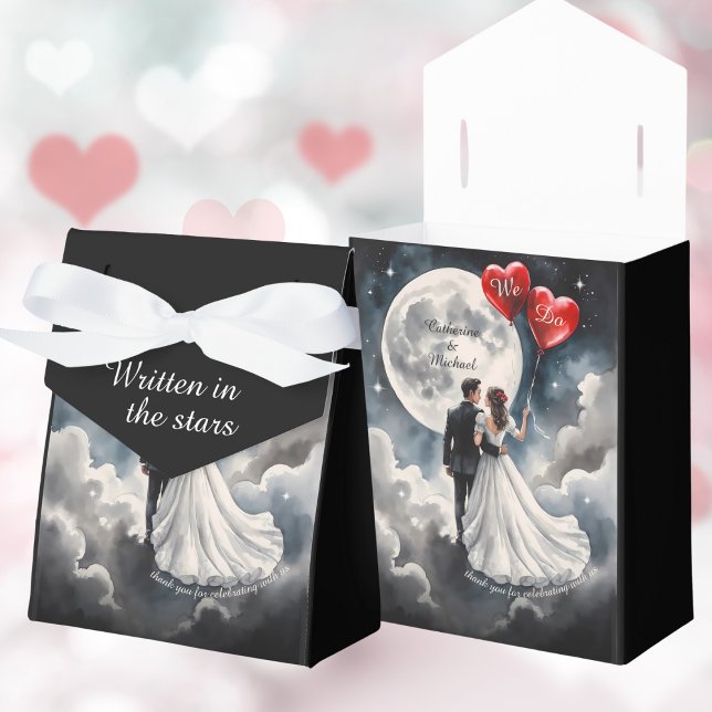 Romantische Liebe über Cloud Nine Märchenhochzeit Geschenkschachtel (Front view love is in the air under watercolor starry night sky – On Cloud Nine Wedding Favor Box)
