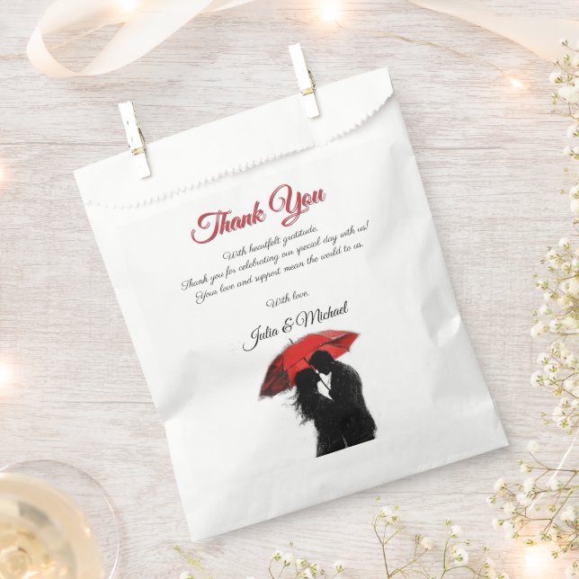 Romantische Pariser Liebe Silhouette Geschenktütchen (Ausgeschnitten)