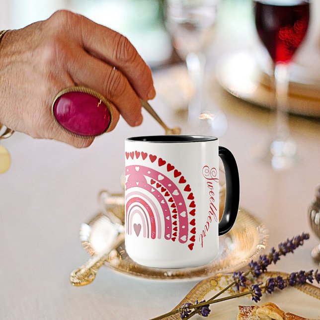 Romantische Regenbogenvalentine Sweetheart Tasse (Romantic Rainbow Valentines Sweeping Sweetheart Mug)