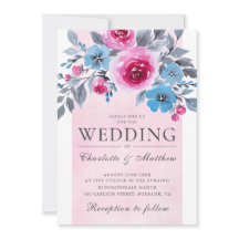 Romantische Rosa- und Blaufarbenblütenhochzeit