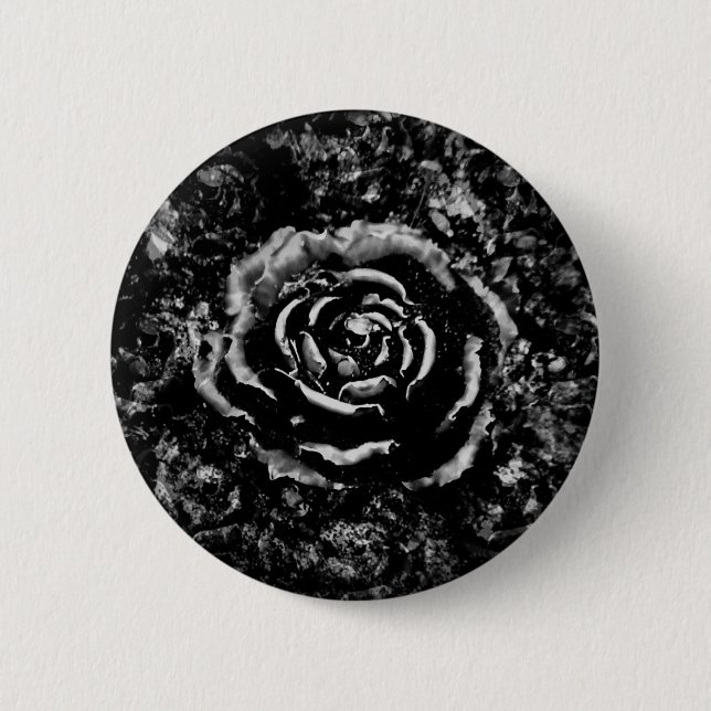 Romantische Rose mit schwarzem Friedhof Button (Vorderseite)