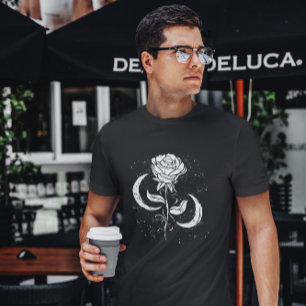Romantische Rose und Mond T-Shirt