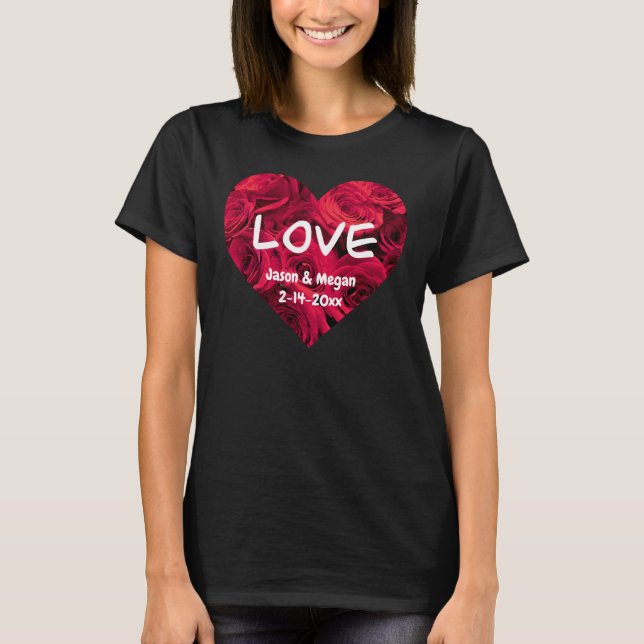 Romantische rote Rosen Valentinherz | Monogramm T-Shirt (Vorderseite)