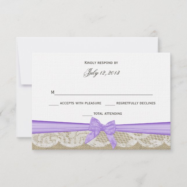 Romantische Spitzen und Lila Bugreaktion RSVP Karte (Vorderseite)