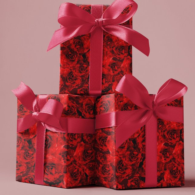 Romantische tiefe Rote Rose Ästhetischer Valentins Geschenkpapier Set (Von Creator hochgeladen)