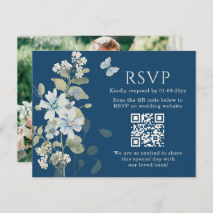 Romantisches Blue Floral UAWG QR Code Foto Hochzei RSVP Karte