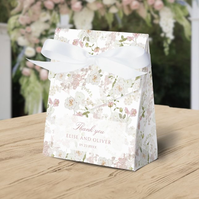 Romantisches Blush Floral Allover Muster Geschenkschachtel (Von Creator hochgeladen)