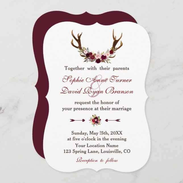 Romantisches Burgund Marsala Floral Antlers Weddin Einladung (Vorne/Hinten)