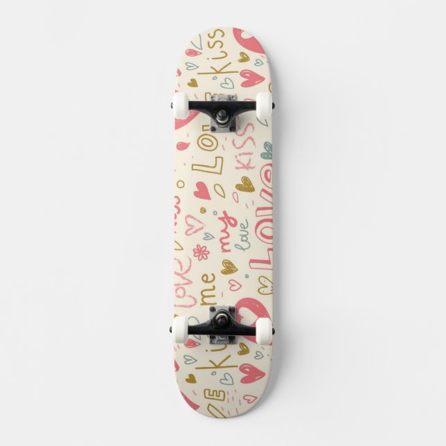 Romantisches Muster mit Herzen und den Lippen Skateboard (Vorderseite)
