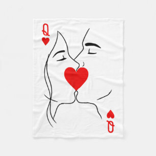 Romantisches Paar küsst Herz Dame Poker spielen Fleecedecke