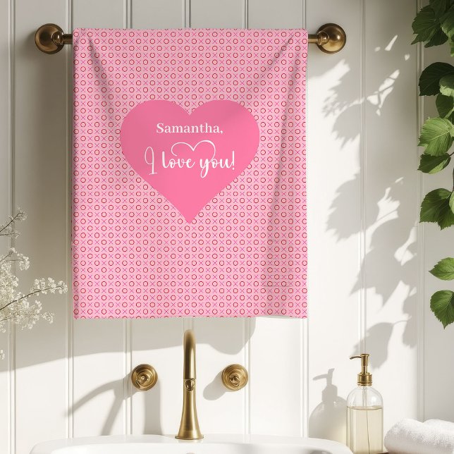 Romantisches Rosa Rote Herzen Frohen Valentinstag  Badhandtuch Set (Romantic Pink Red Hearts Happy Valentine’s Day X O Bath Towel Set)