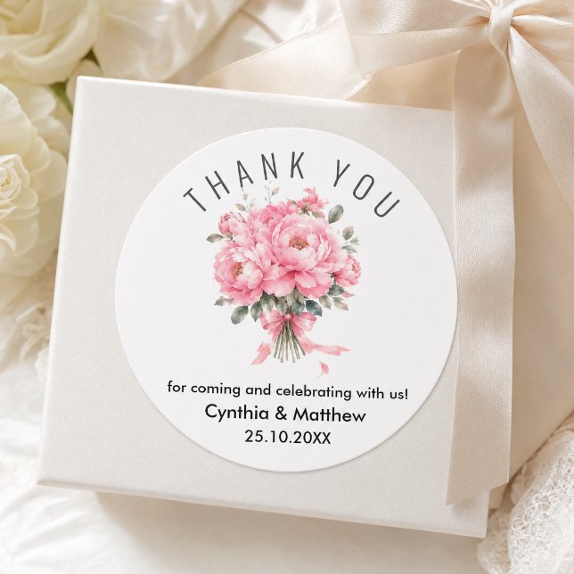 Romantisches sanftes Rosa Dankeschön Runder Aufkleber (#thankyou #weddingfavor #weddingthankyou #floralweddingthankyou #pinkfloral #watercolorpinkflowers)