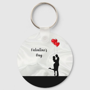 Romantisches Silhouette liebendes Paar. Valentinst Schlüsselanhänger
