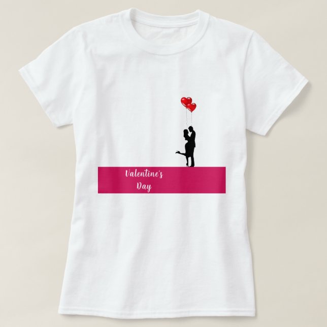 Romantisches Silhouette liebendes Paar. Valentinst T-Shirt (Design vorne)
