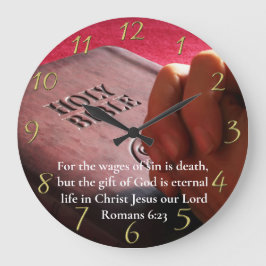 Römer 6:23 heilige Bibel mit Händen Gold Große Wanduhr
